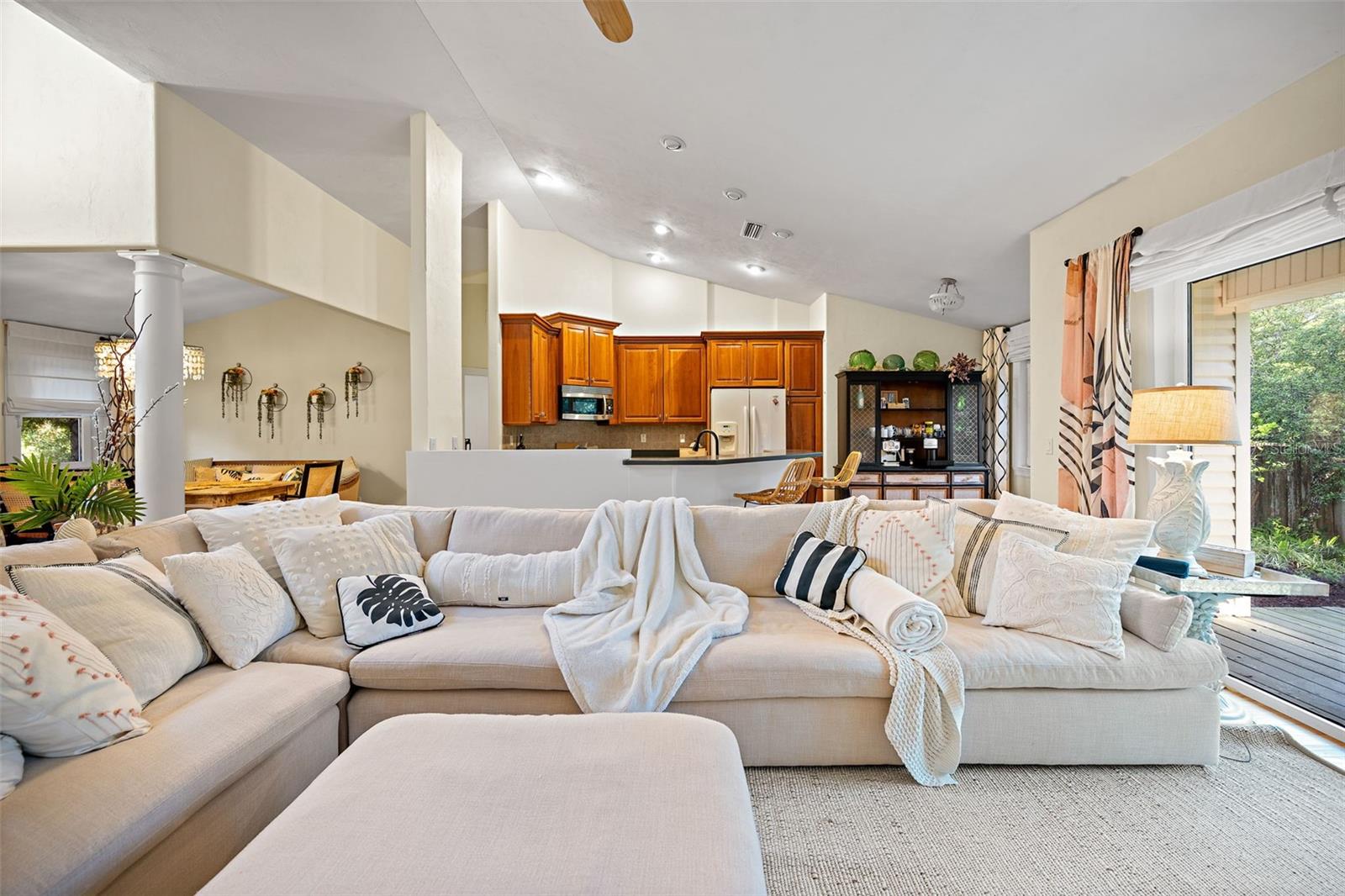 Image 10 of 58 For 2300 Stonebridge Way