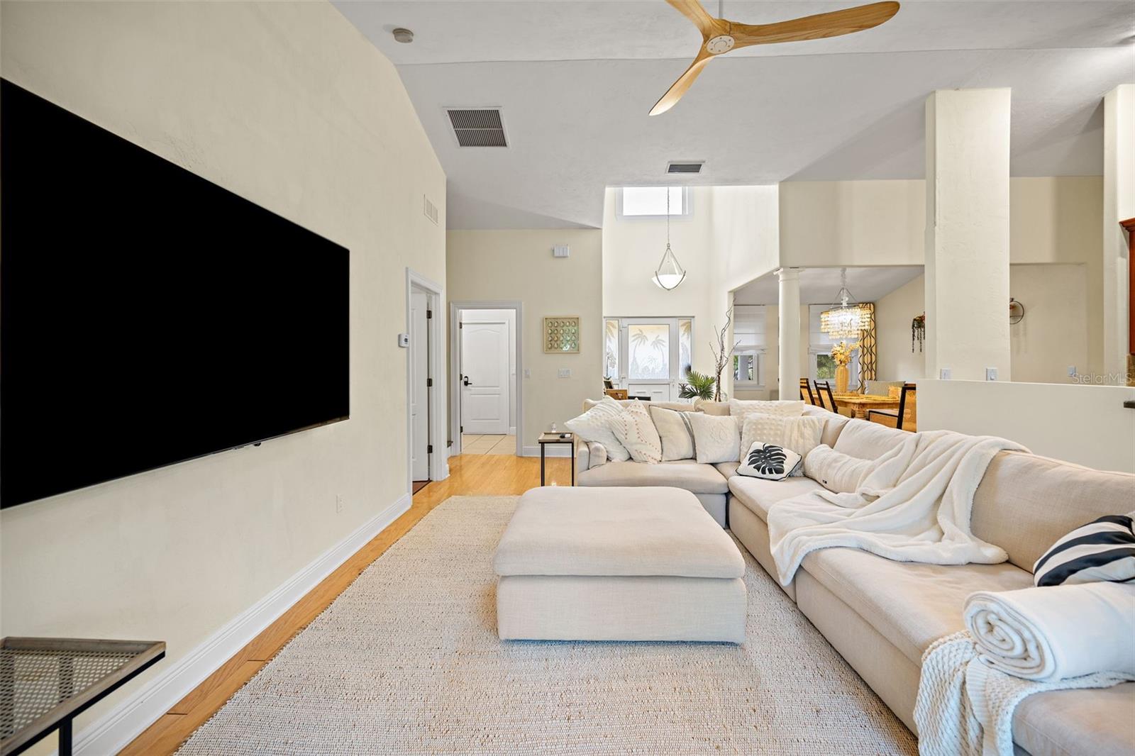 Image 11 of 58 For 2300 Stonebridge Way