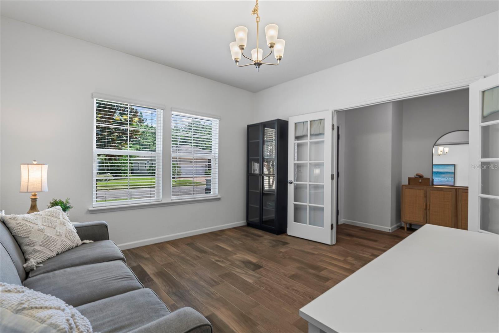 Image 7 of 63 For 250 King George Avenue