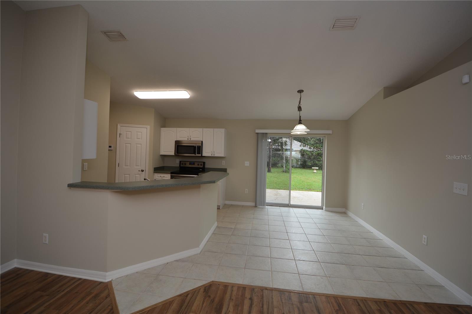 Image 8 of 30 For 33 Ryder Drive