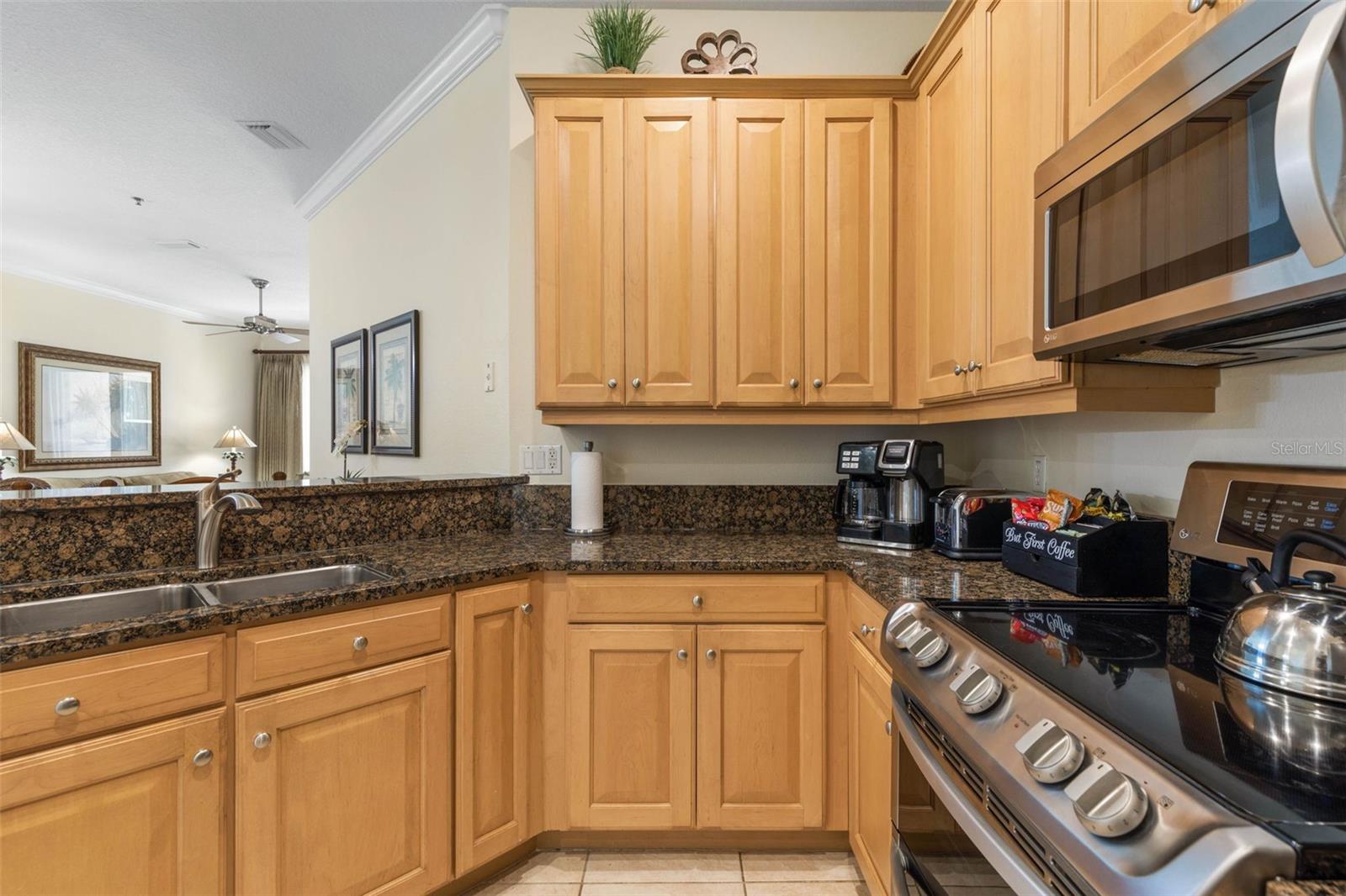 Image 12 of 81 For 35 Ocean Crest Way 1124