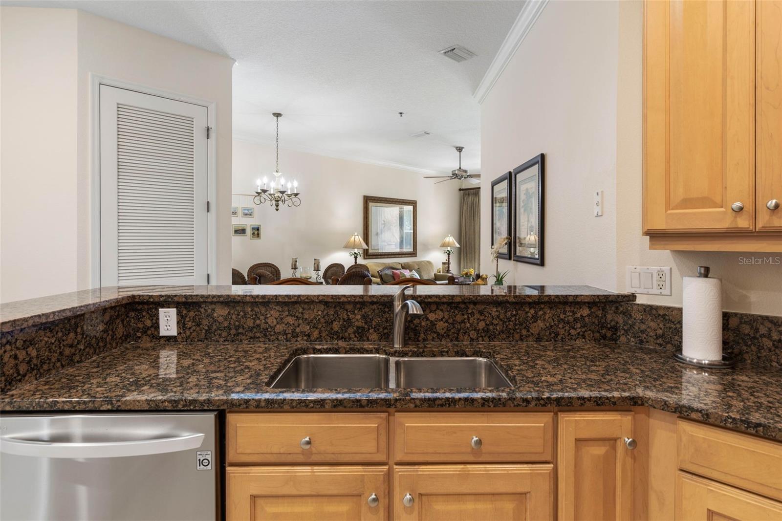 Image 13 of 81 For 35 Ocean Crest Way 1124