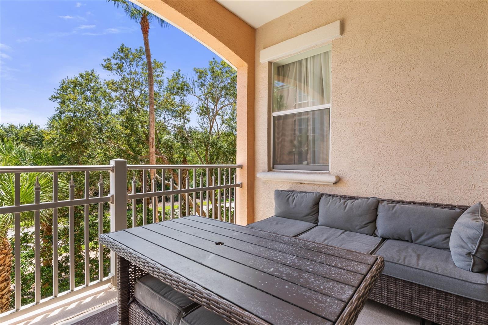 Image 16 of 81 For 35 Ocean Crest Way 1124