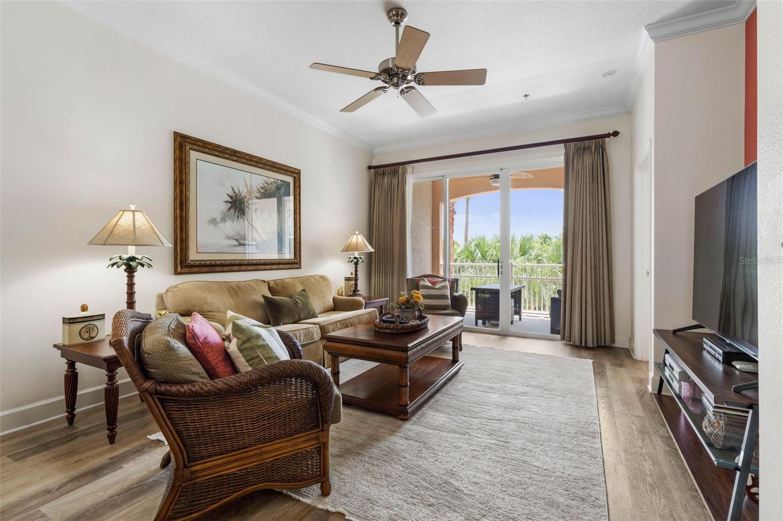 Image 4 of 81 For 35 Ocean Crest Way 1124