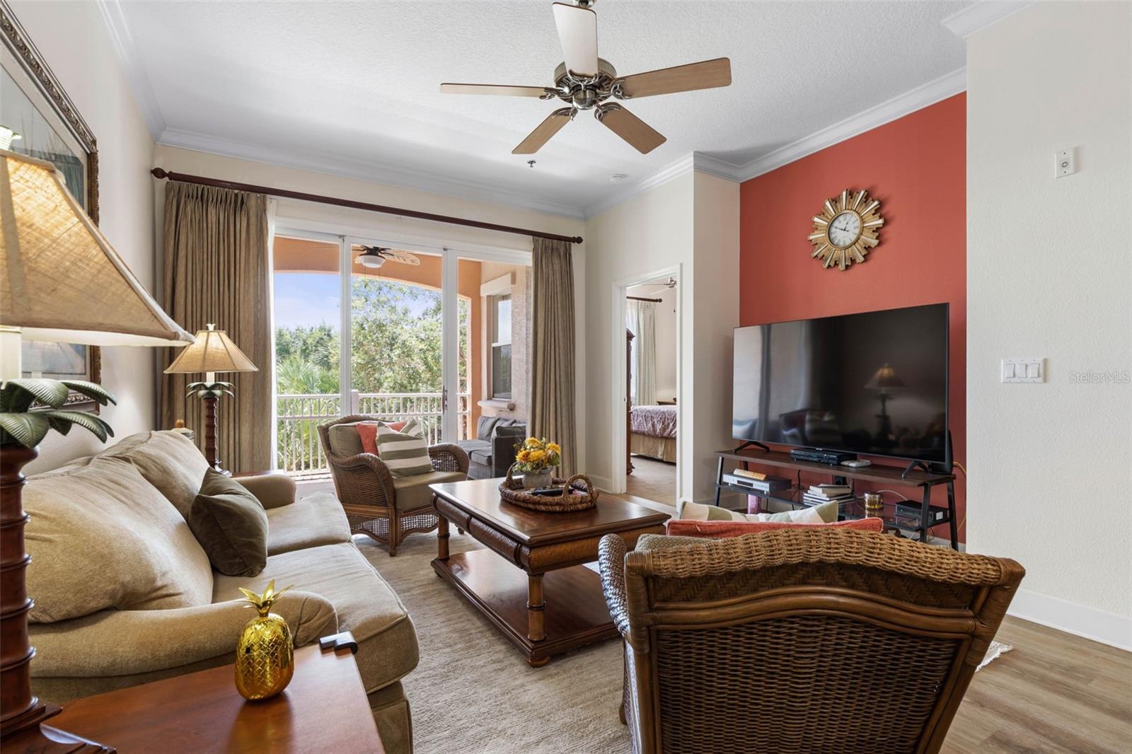 Image 5 of 81 For 35 Ocean Crest Way 1124