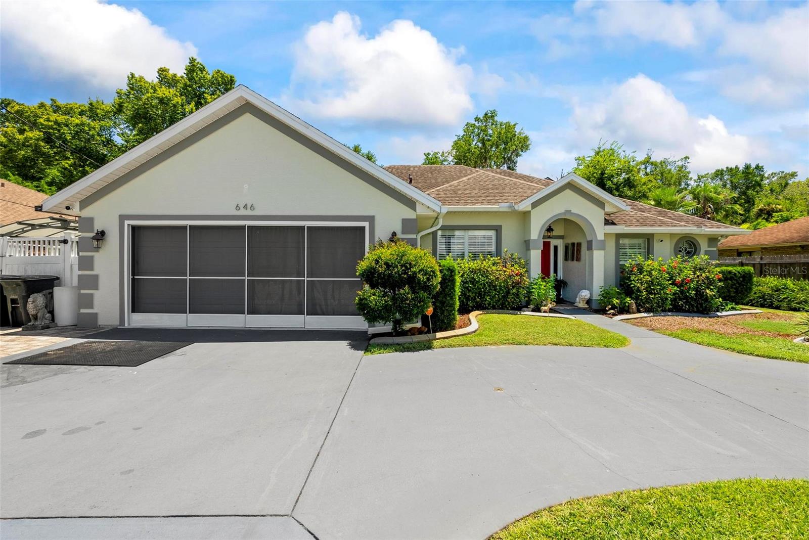 Image 66 of 68 For 646 Hand Avenue