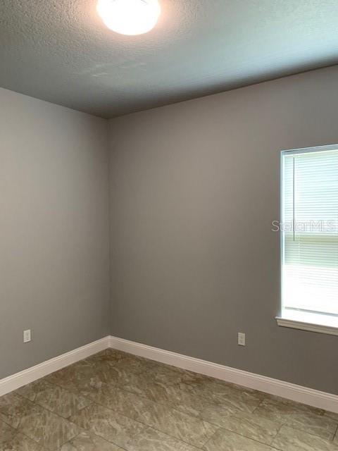 Image 17 of 20 For 4 Prout Place B