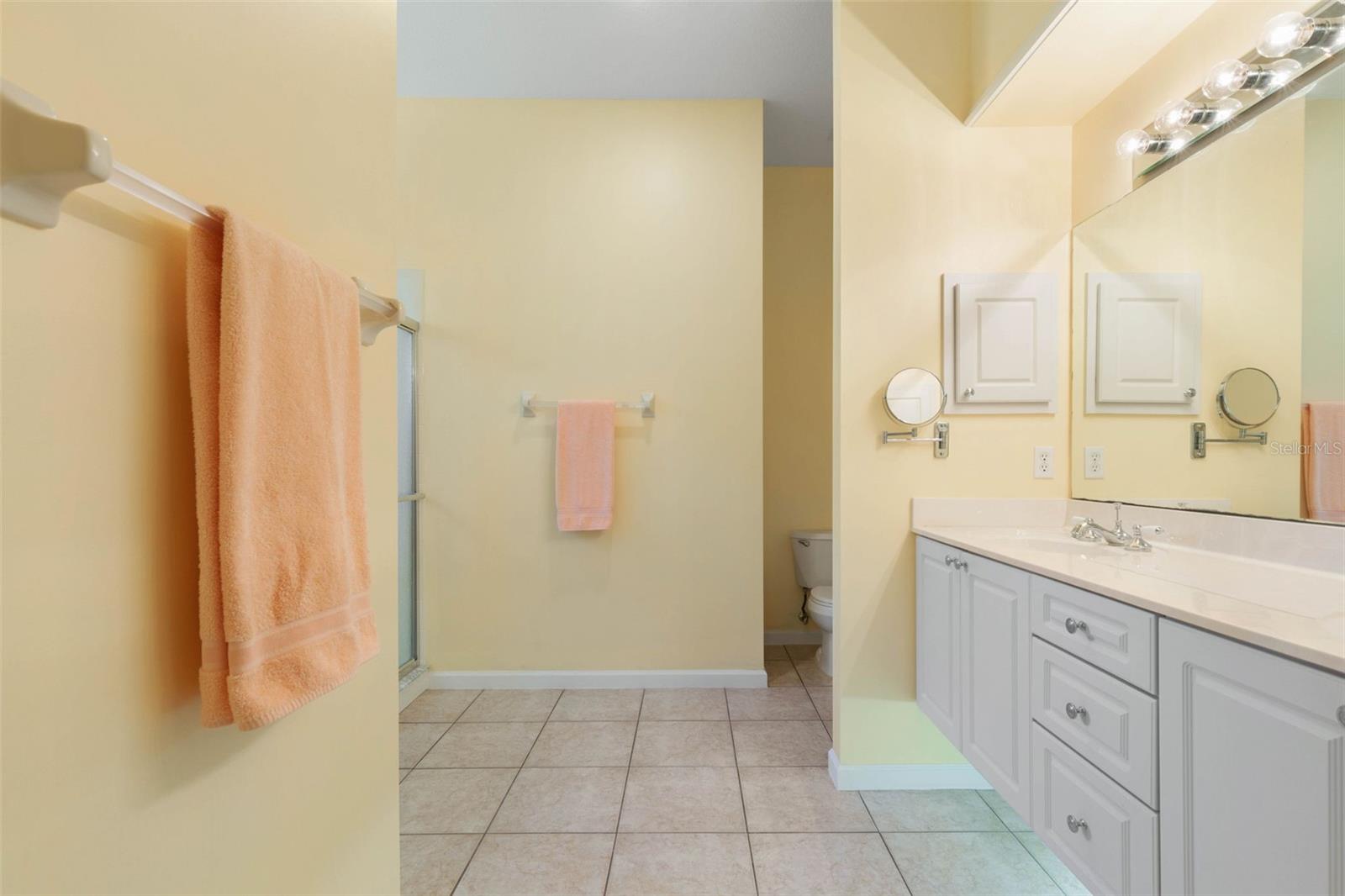 Image 29 of 91 For 3005 Glin Circle