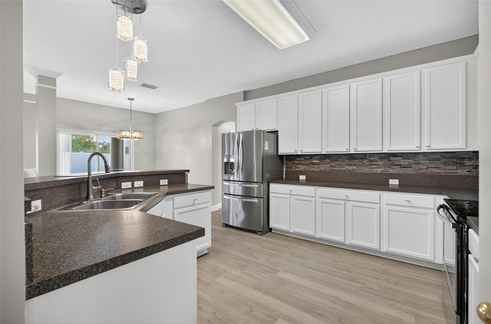 Image 47 of 63 For 37 Burnside Drive