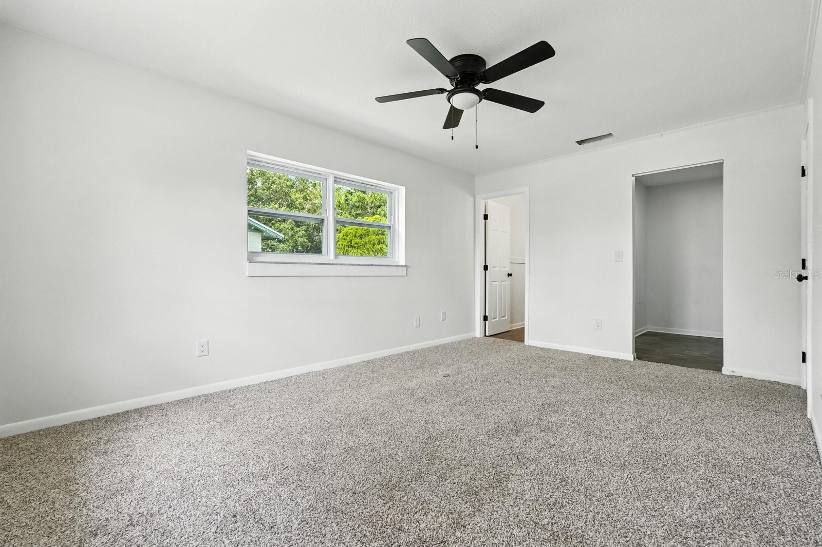 Image 16 of 23 For 362 Casuarina Circle