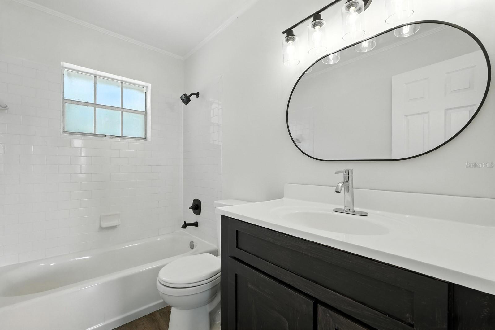 Image 17 of 23 For 362 Casuarina Circle