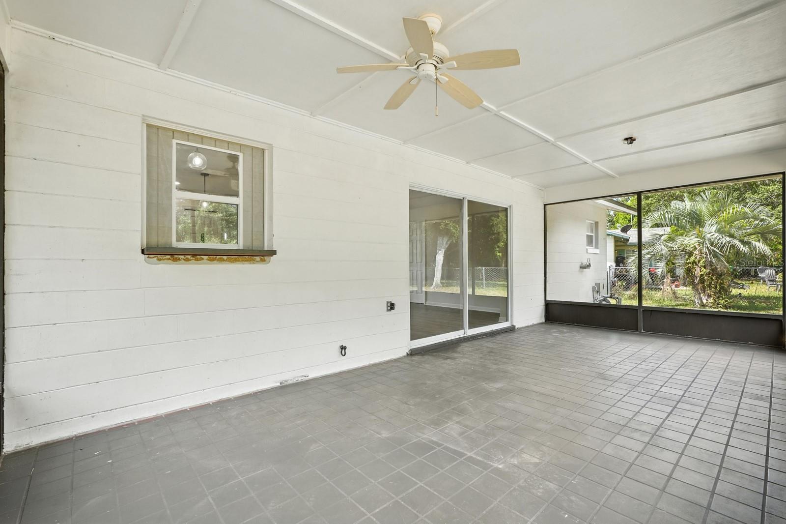 Image 23 of 23 For 362 Casuarina Circle