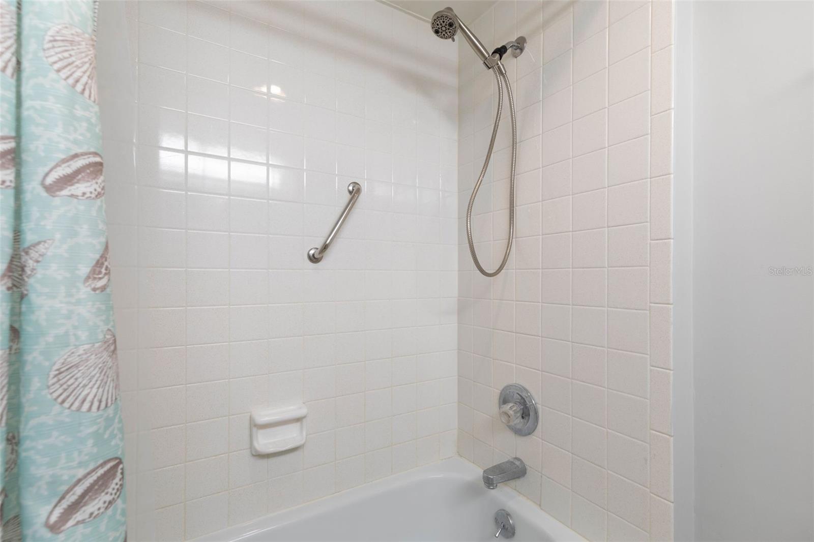 Image 40 of 75 For 89 Atlantic Avenue 103