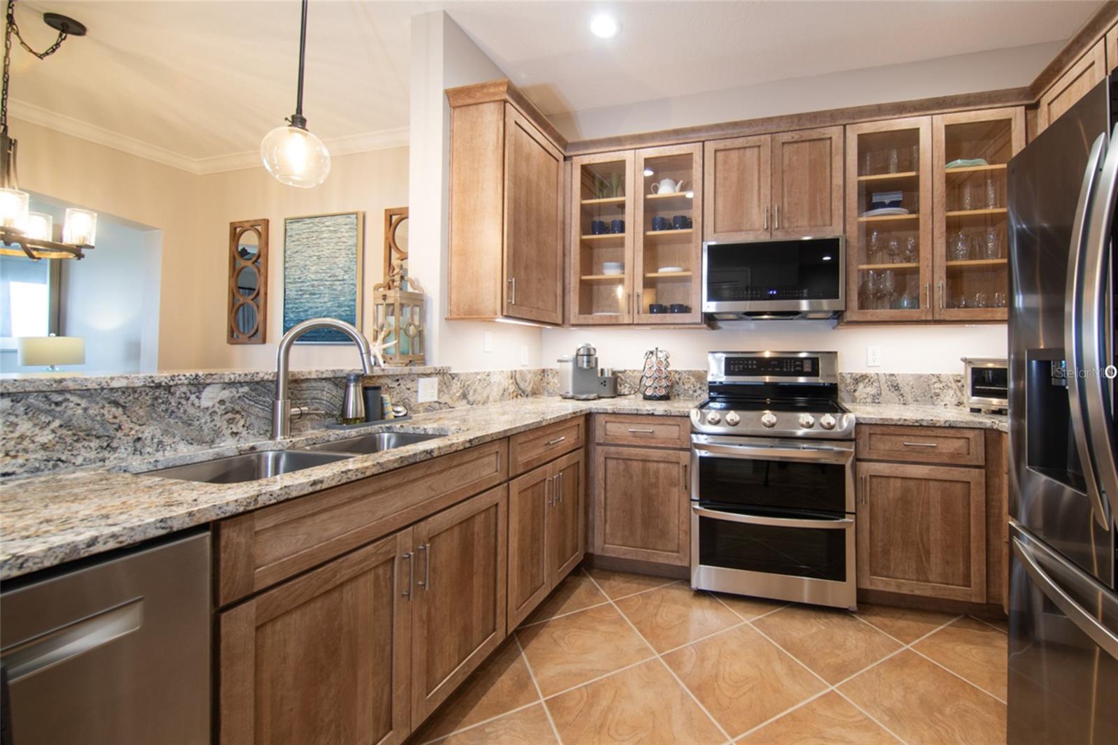 Image 11 of 49 For 700 Cinnamon Beach Way 634