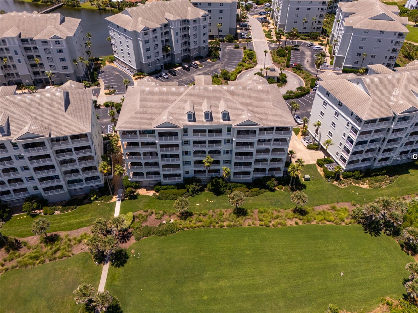 Image 33 of 49 For 700 Cinnamon Beach Way 634