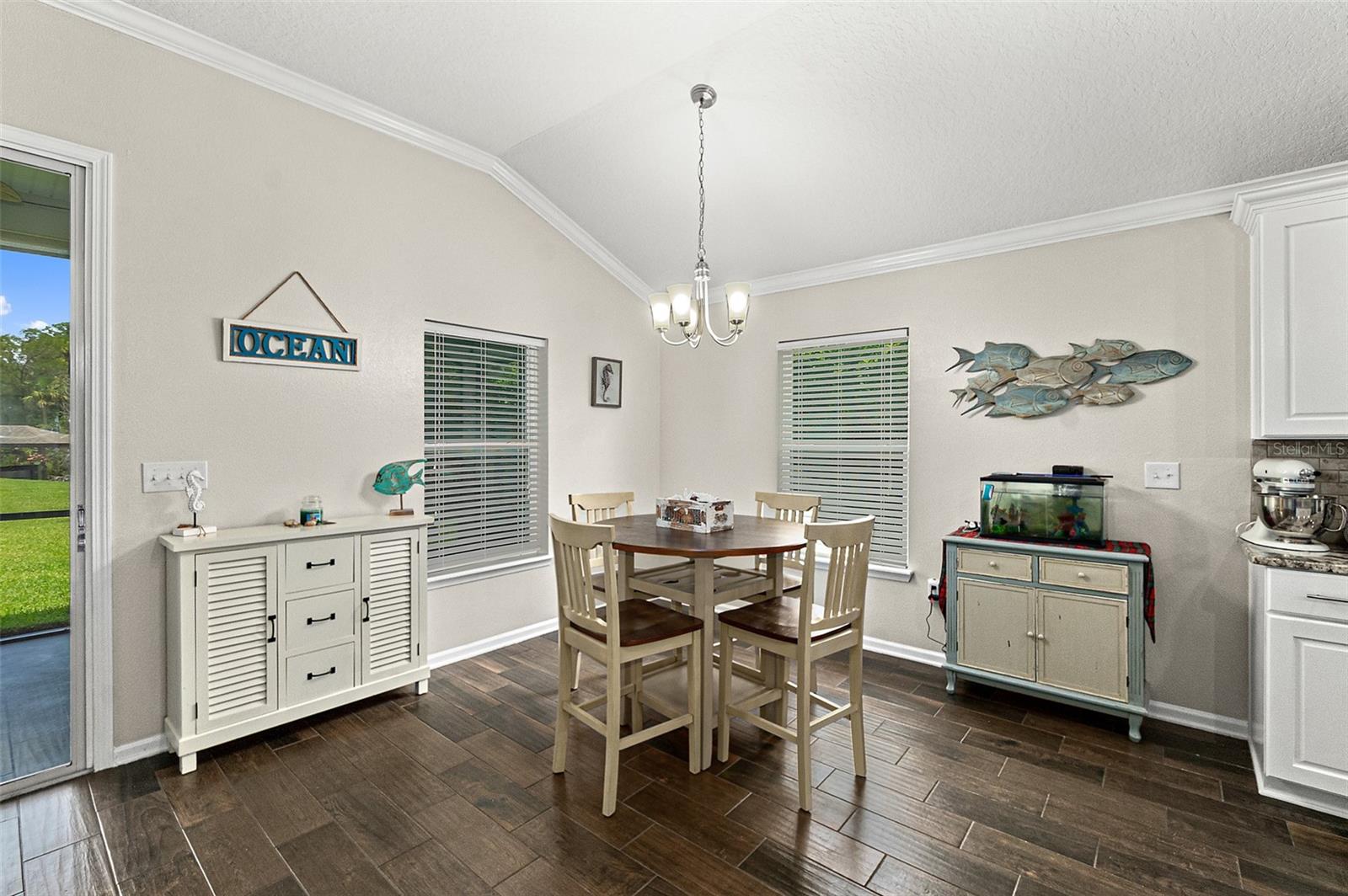 Image 43 of 67 For 38 Country Club Harbor Circle