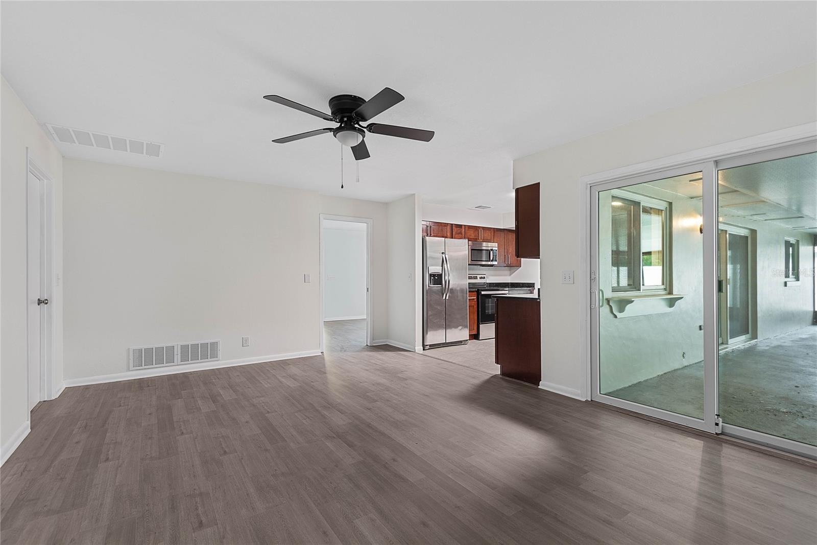 Image 15 of 44 For 62 Beechwood Lane
