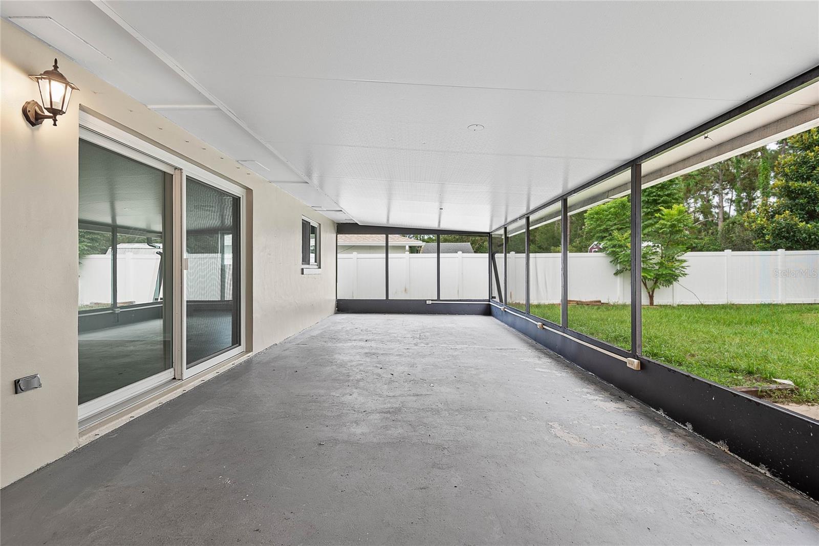 Image 34 of 44 For 62 Beechwood Lane