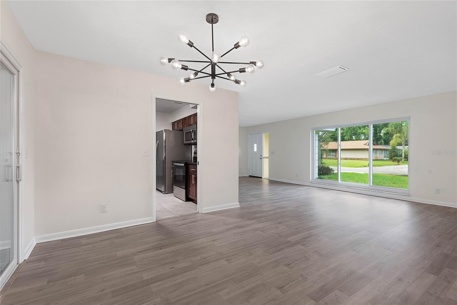 Image 6 of 44 For 62 Beechwood Lane