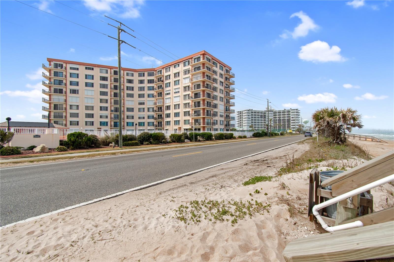 Image 22 of 32 For 3600 Ocean Shore Boulevard 311