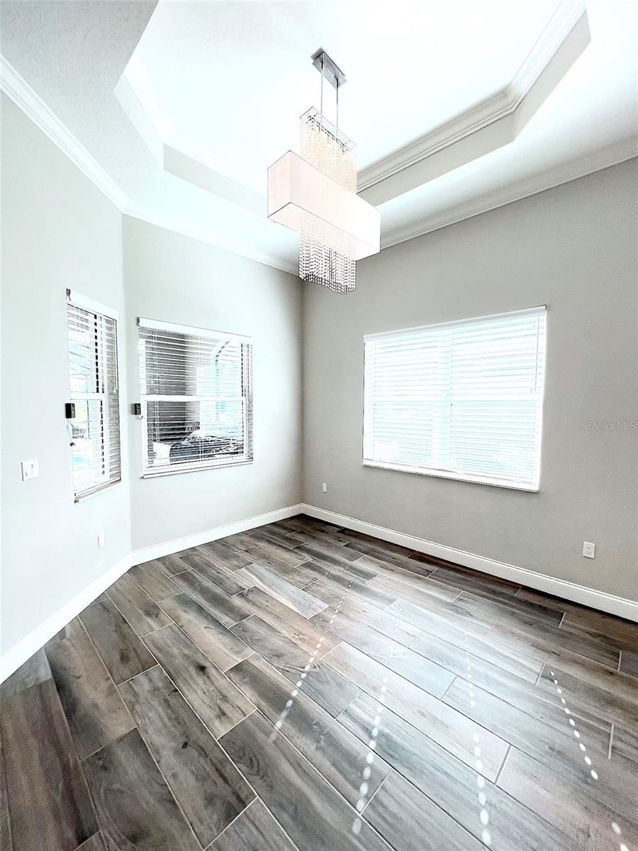 Image 37 of 92 For 15 Sandpiper Lane