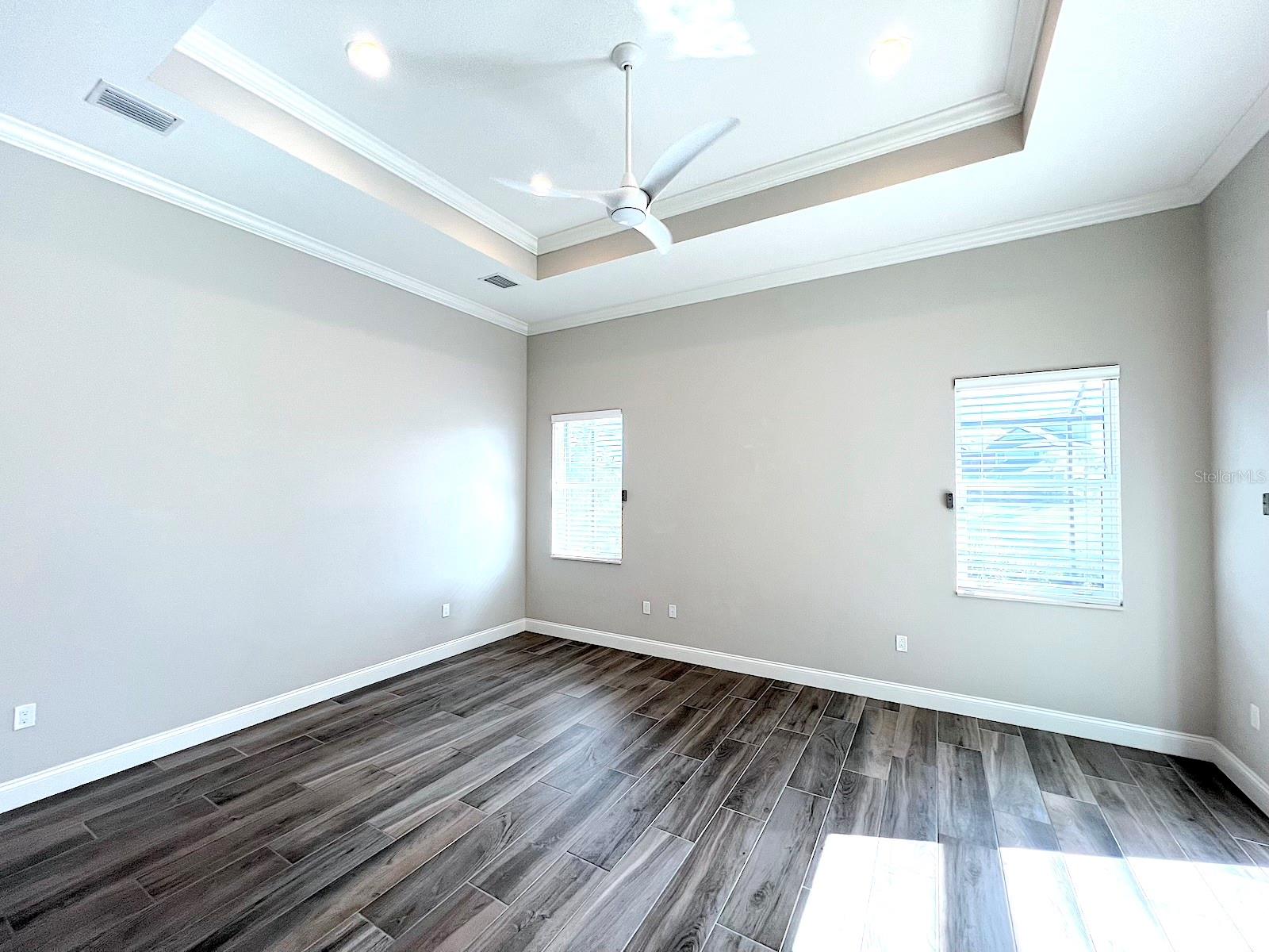 Image 40 of 92 For 15 Sandpiper Lane