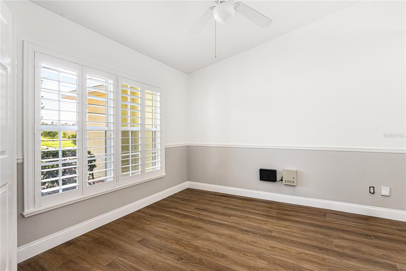 Image 16 of 46 For 791 Sterling Chase Drive