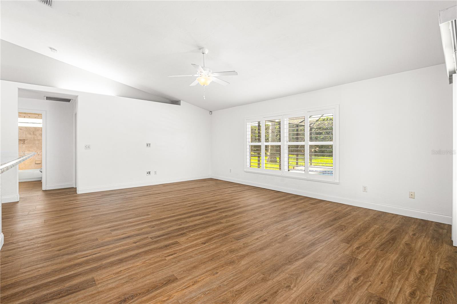 Image 19 of 46 For 791 Sterling Chase Drive