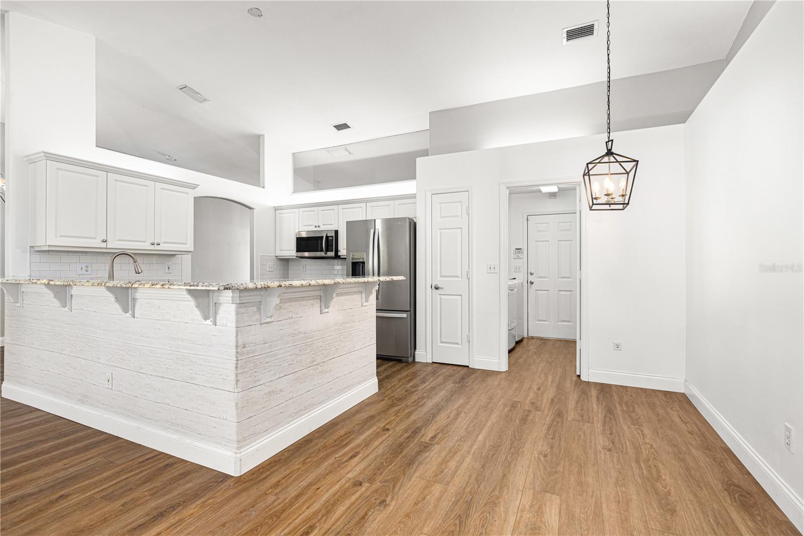 Image 22 of 46 For 791 Sterling Chase Drive