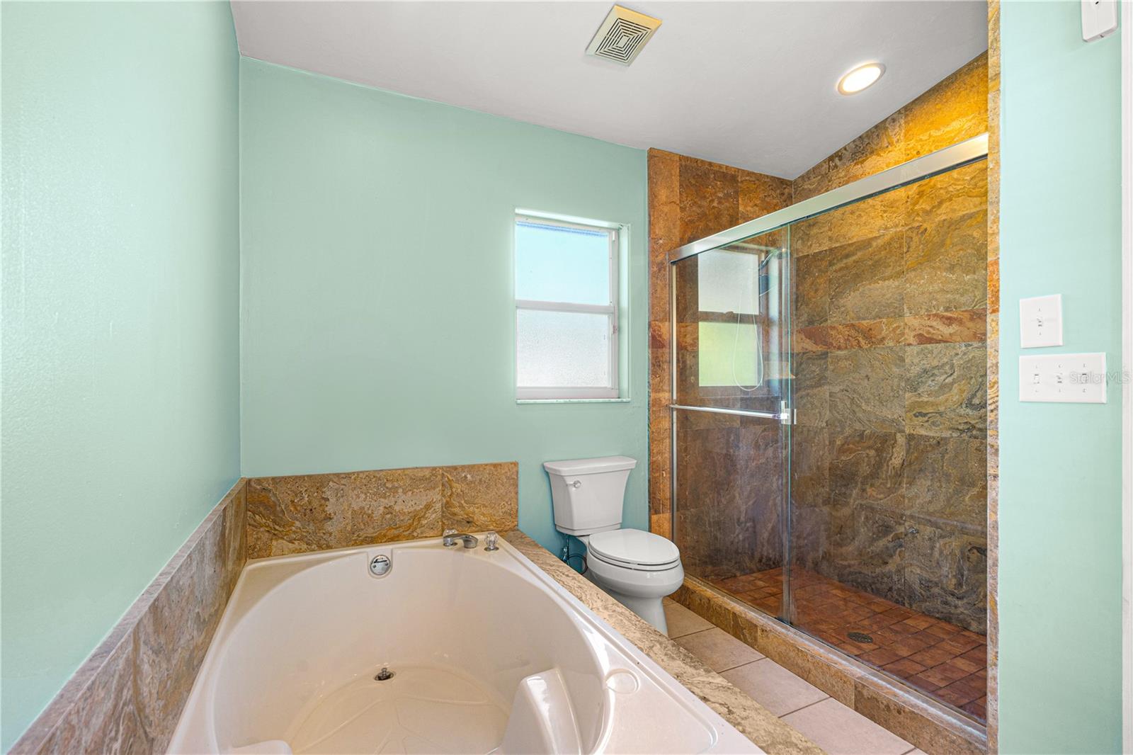 Image 32 of 46 For 791 Sterling Chase Drive