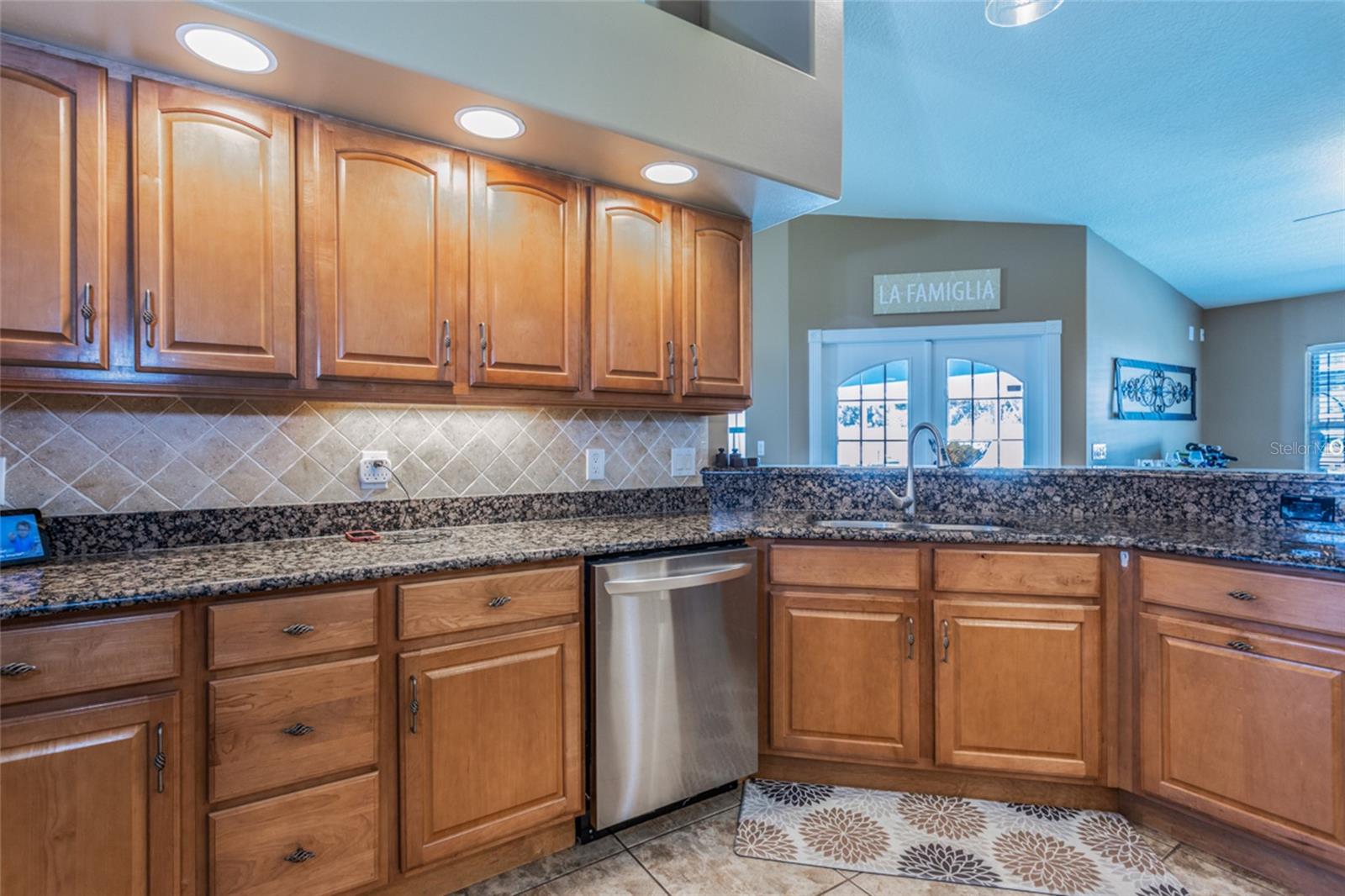 Image 10 of 62 For 49 Fariston Place