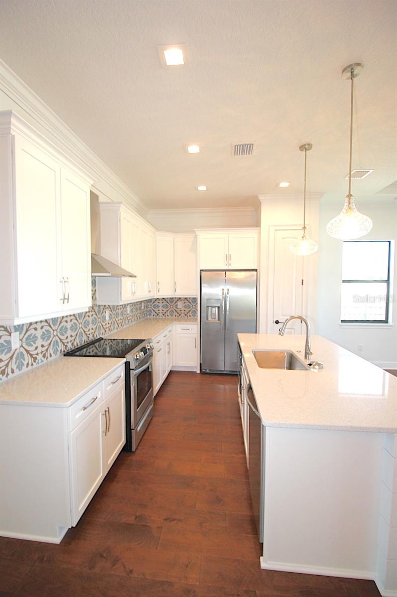 Image 34 of 87 For 20 Del Palma Drive