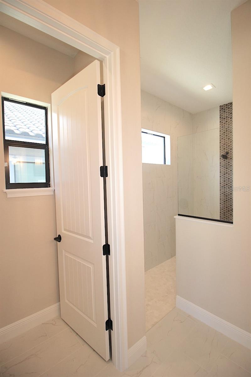 Image 48 of 87 For 20 Del Palma Drive