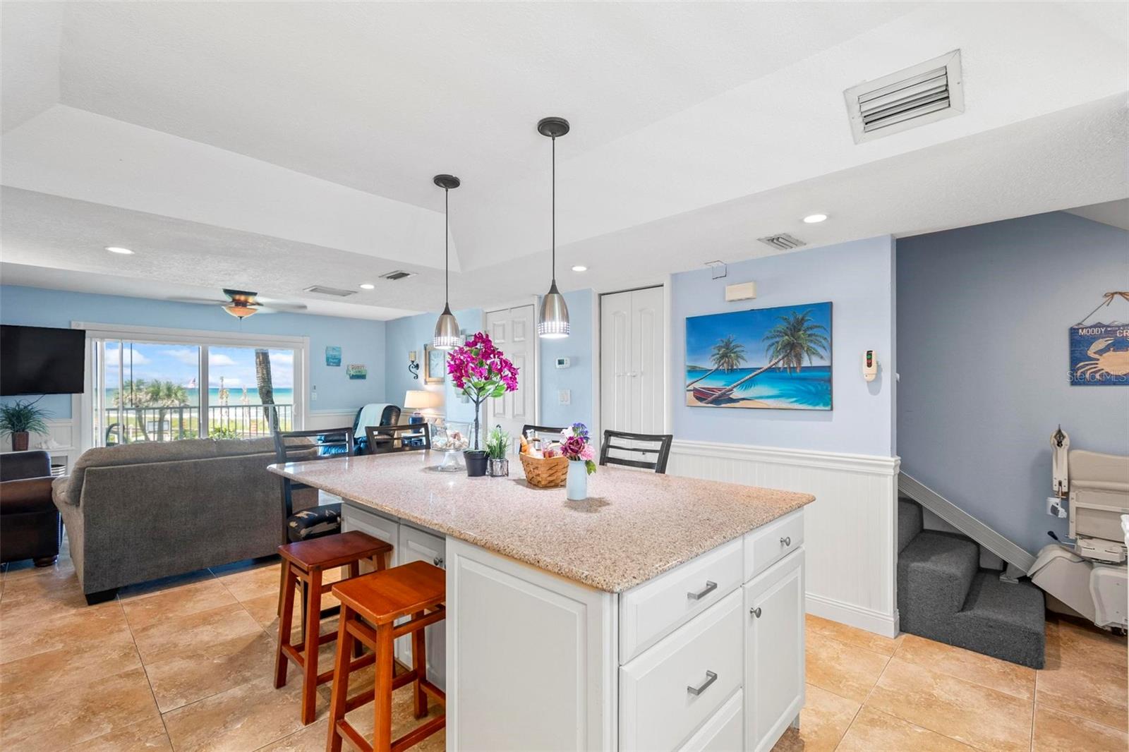 Image 13 of 33 For 3510 Ocean Shore Boulevard 203