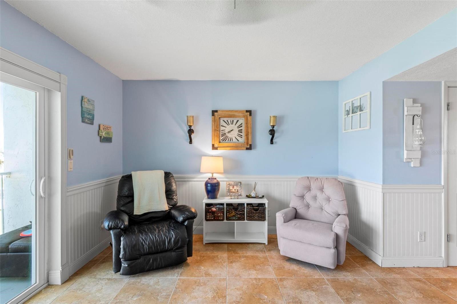 Image 18 of 33 For 3510 Ocean Shore Boulevard 203