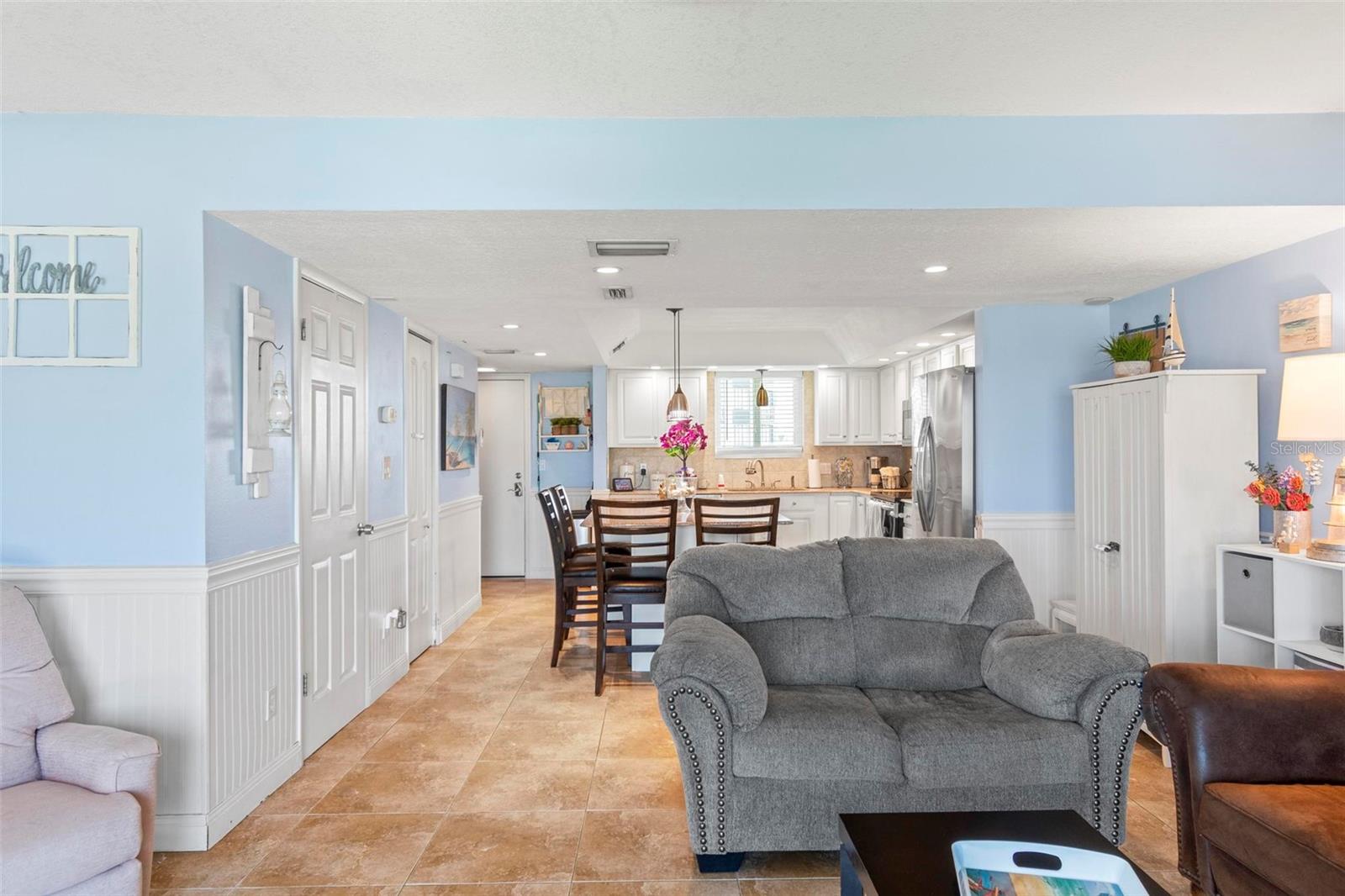 Image 19 of 33 For 3510 Ocean Shore Boulevard 203