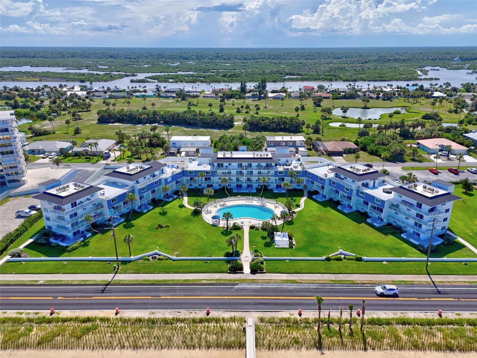 Image 4 of 33 For 3510 Ocean Shore Boulevard 203