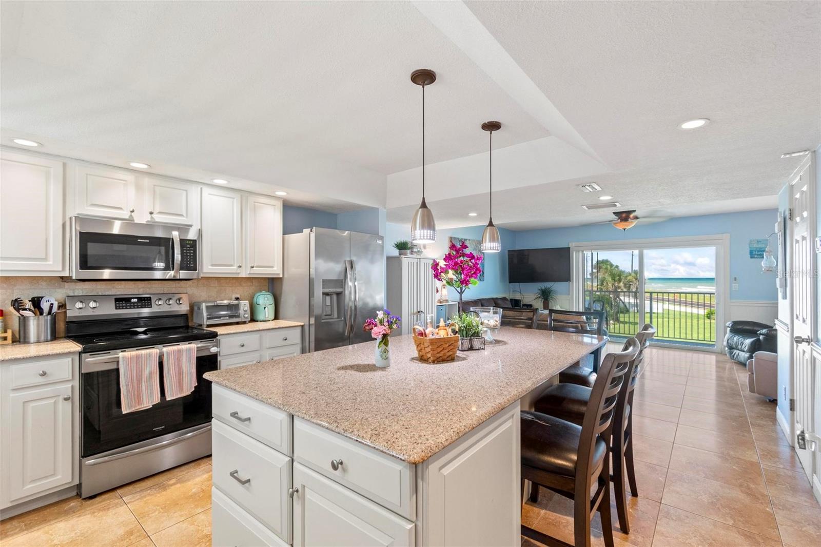 Image 7 of 33 For 3510 Ocean Shore Boulevard 203