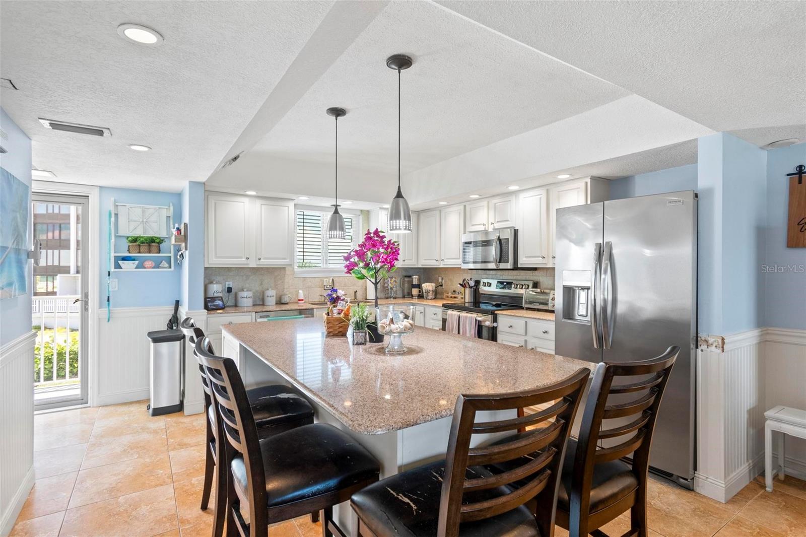 Image 8 of 33 For 3510 Ocean Shore Boulevard 203