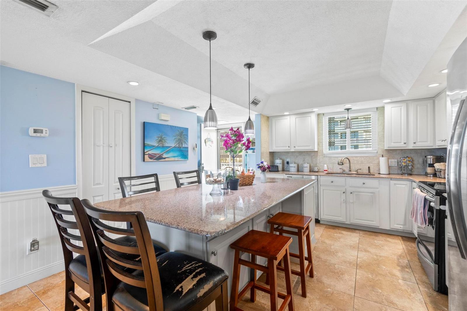 Image 9 of 33 For 3510 Ocean Shore Boulevard 203