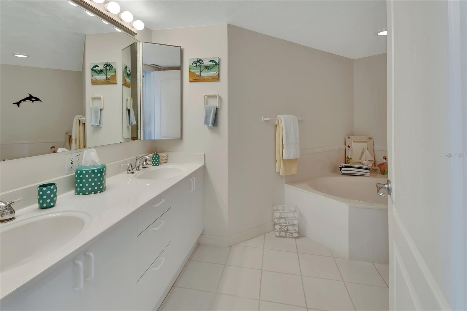 Image 55 of 87 For 2937 Atlantic Avenue 1108