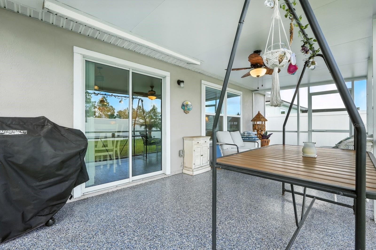 Image 32 of 65 For 21 Summerwood Road S
