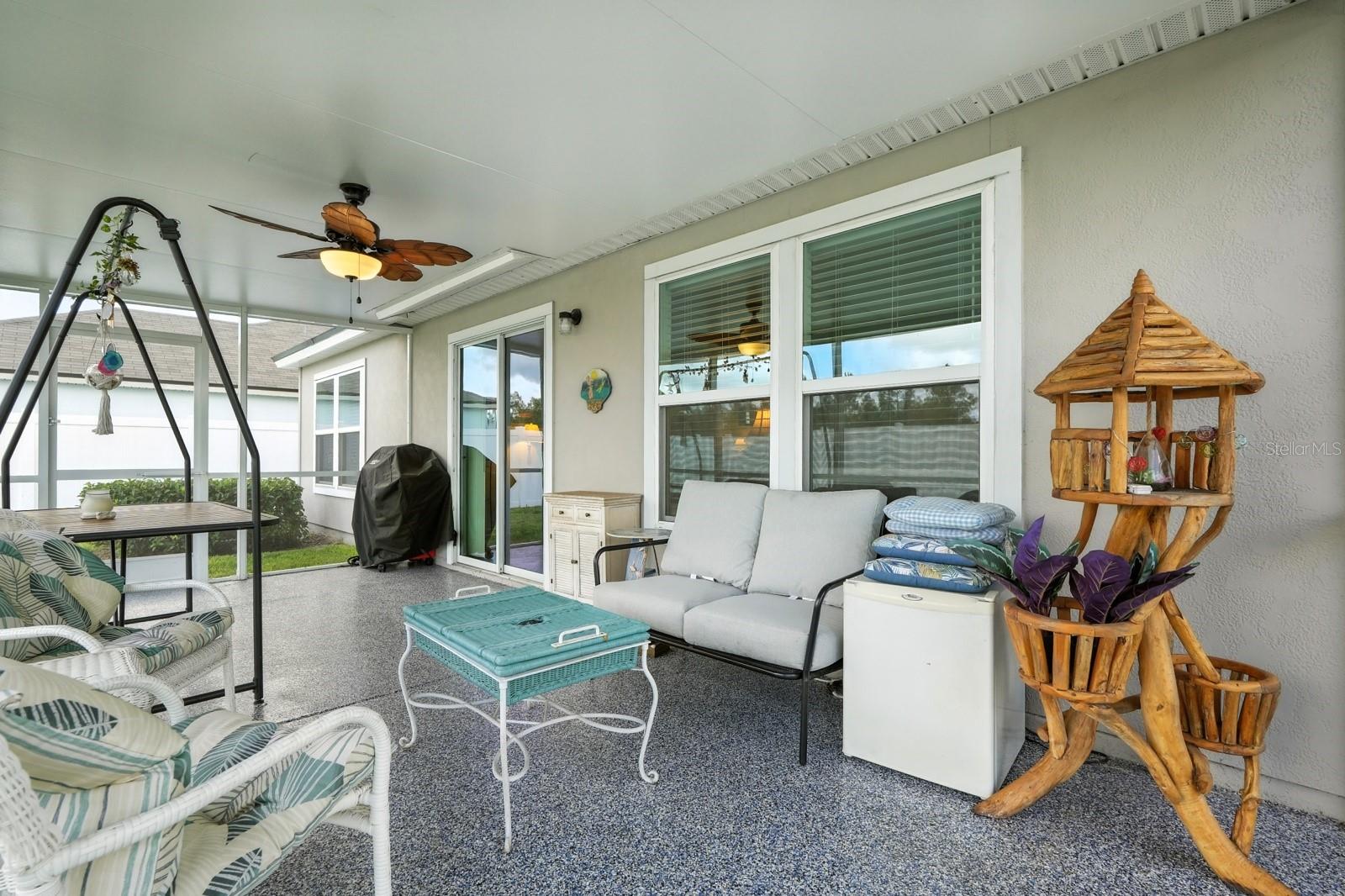 Image 33 of 65 For 21 Summerwood Road S
