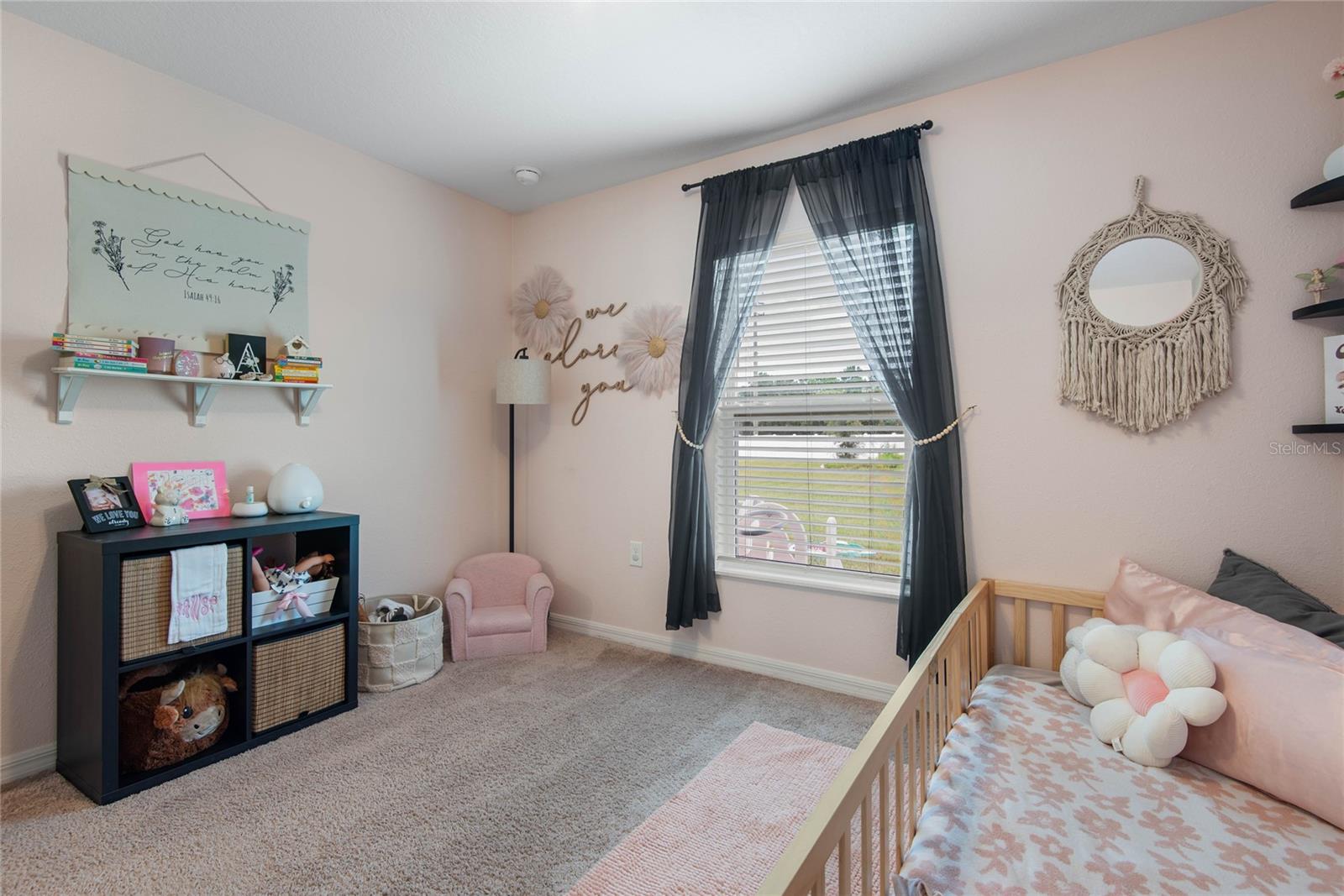 Image 24 of 47 For 5 Freeland Lane