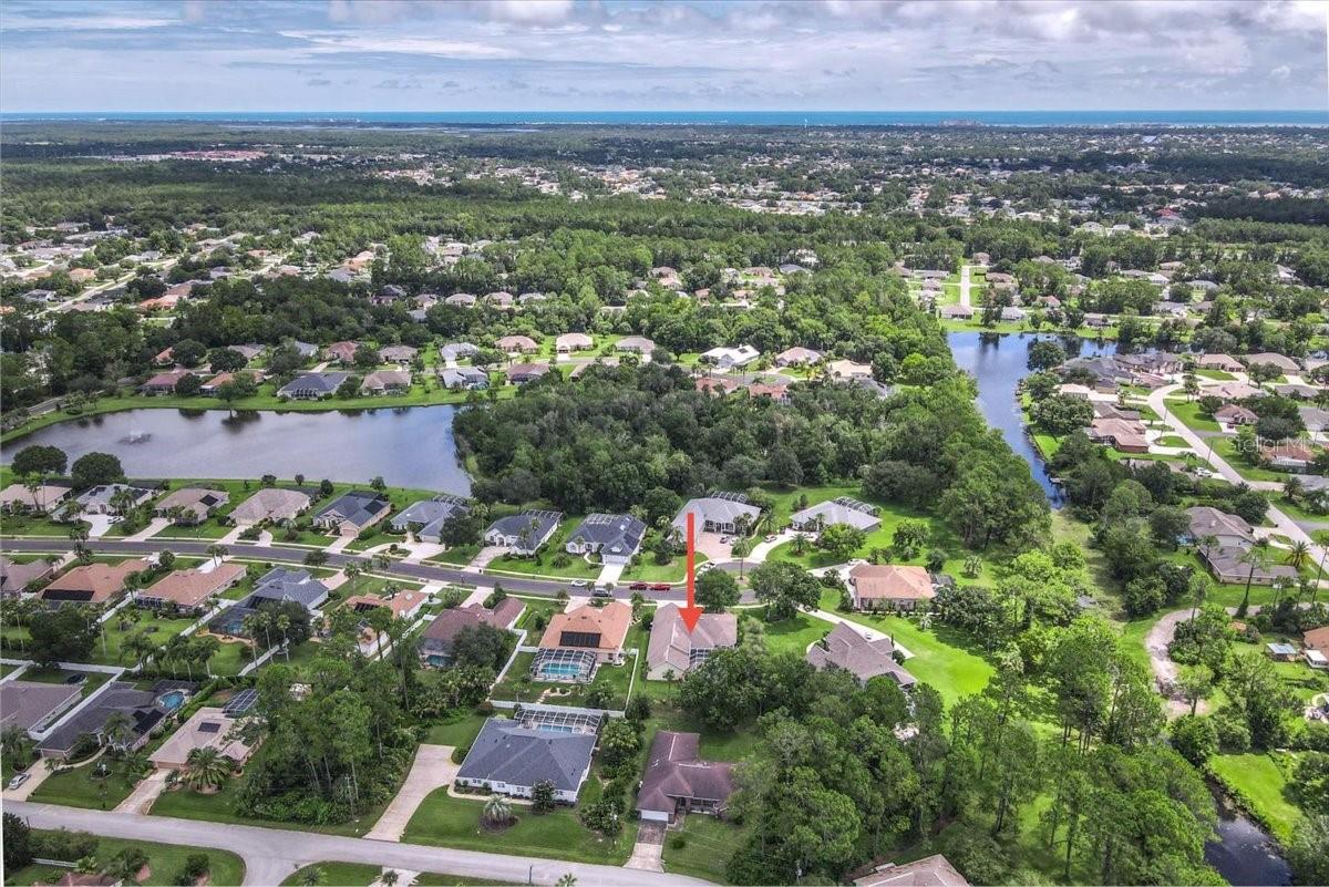 Image 7 of 66 For 24 Lakeside Place W