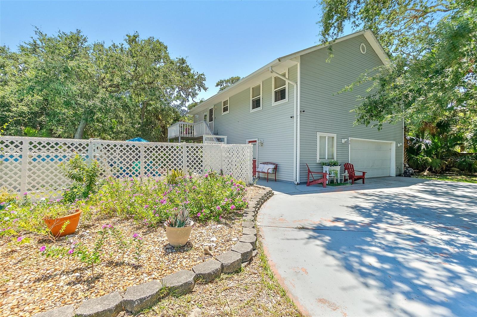 Image 36 of 49 For 26 Beachside Drive