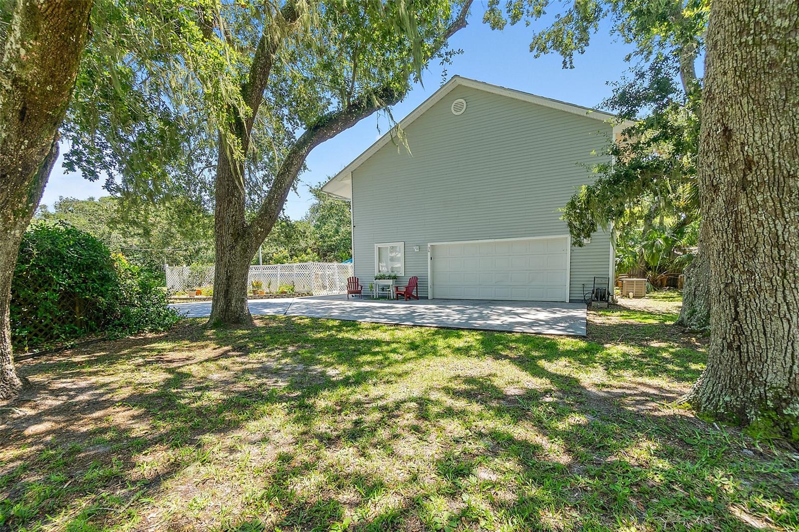 Image 37 of 49 For 26 Beachside Drive