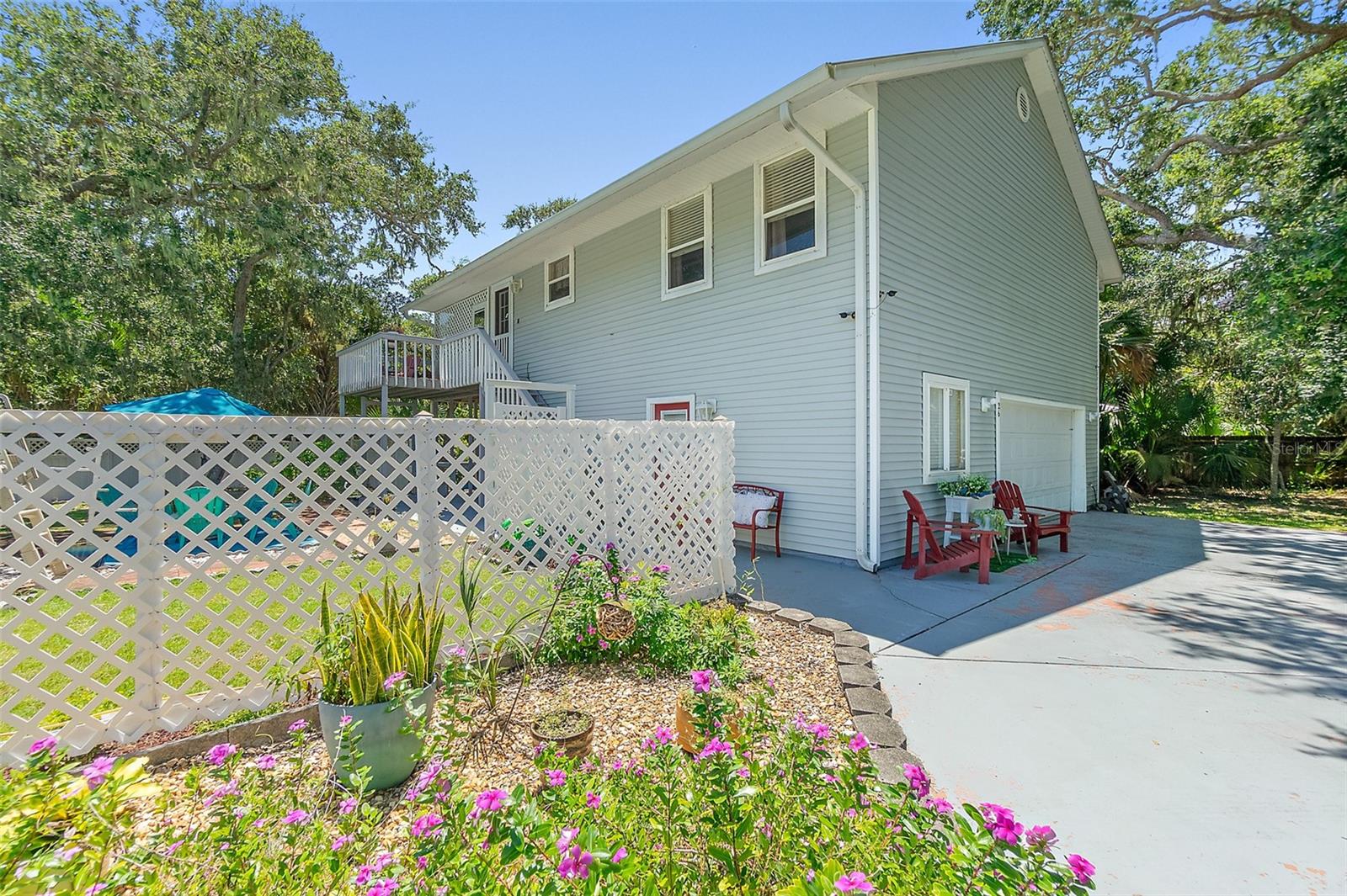 Image 39 of 49 For 26 Beachside Drive