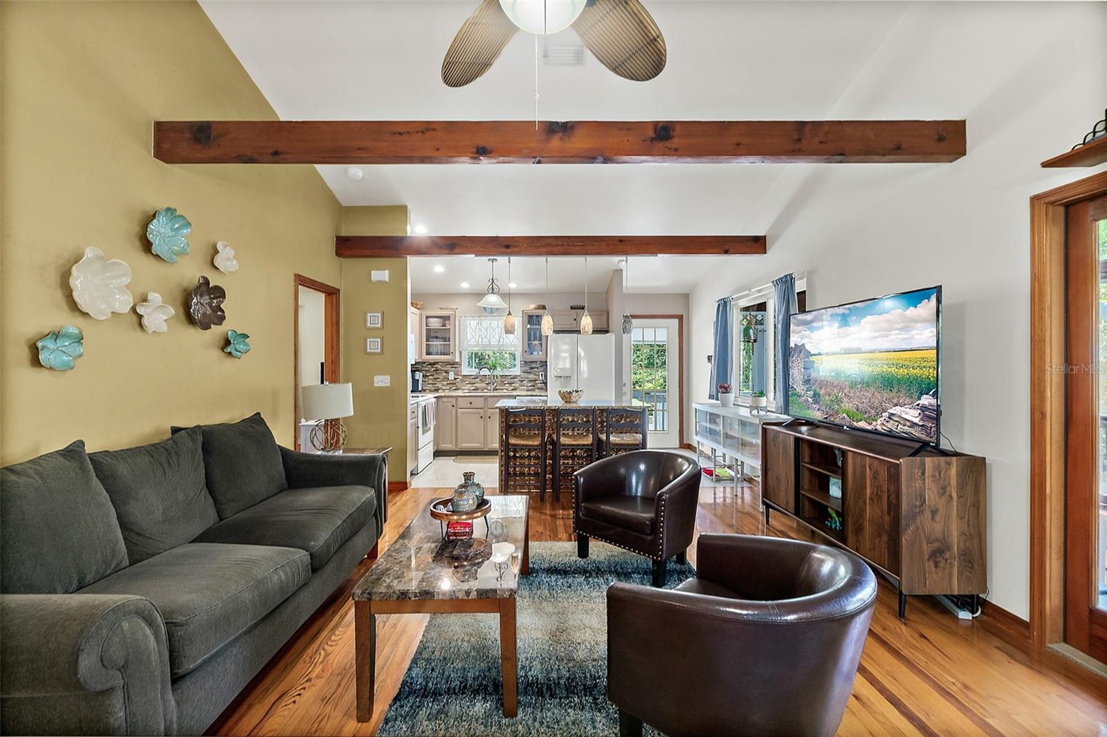 Image 4 of 49 For 26 Beachside Drive