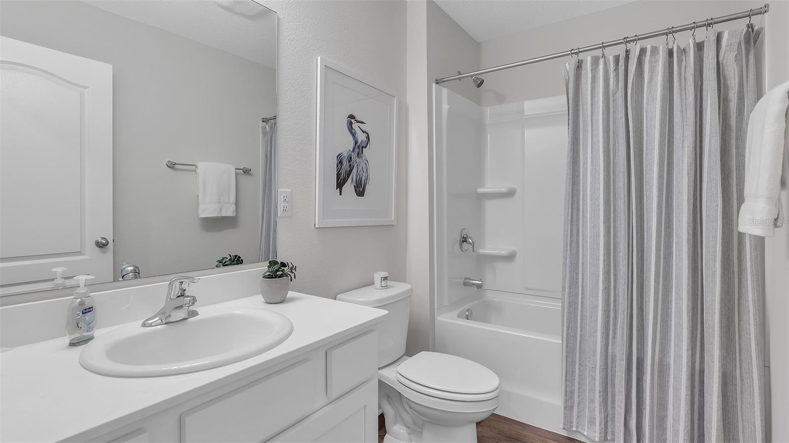 Image 21 of 48 For 34 Evora Court